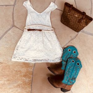 Hollister lace dress